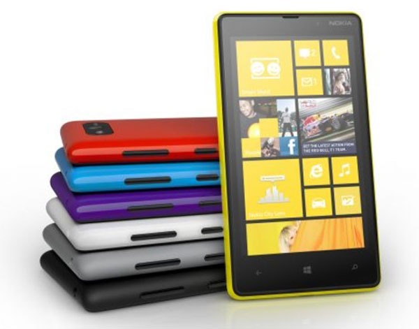 Nokia Lumia 820