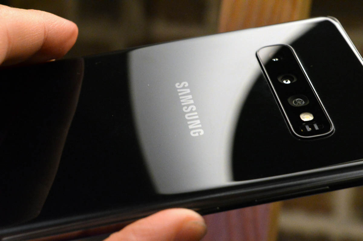 Samsung tiene retrasos en la entrega de las primeras unidades del Galaxy S10